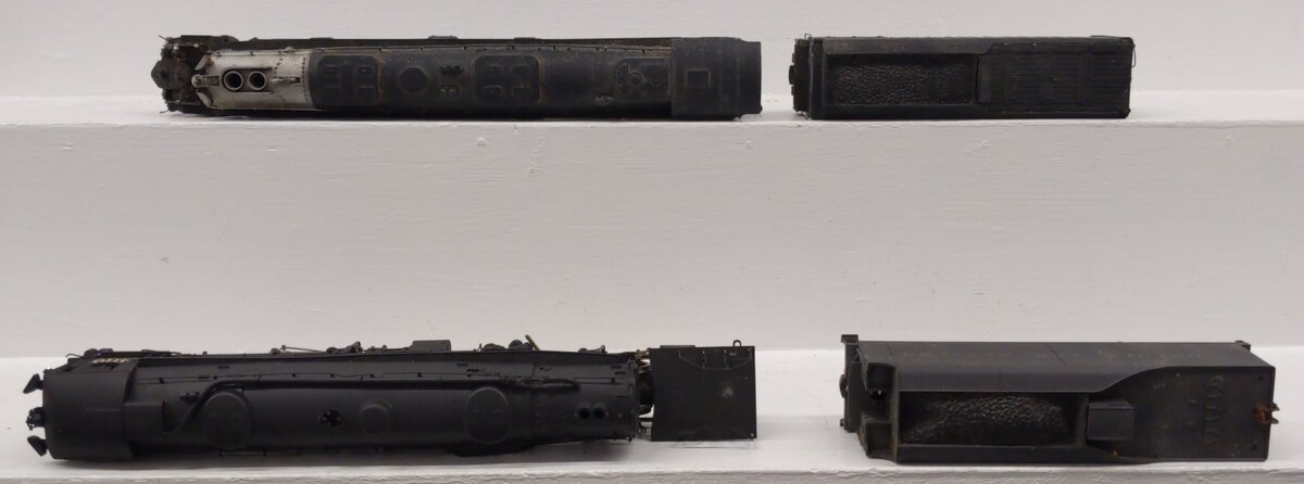 Rivarossi HO Scale Steam Locomotives & Tenders [2] EX