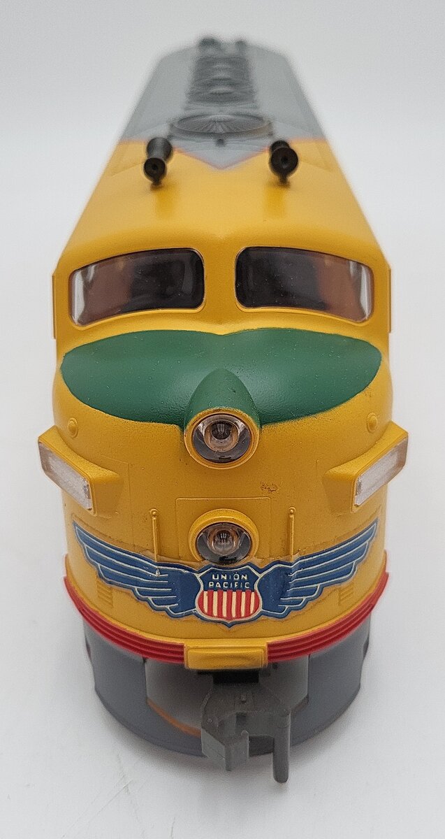 Atlas 6104 O Scale Union Pacific Powered F-9 Diesel Locomotive #1475 (2-Rail) LN/Box