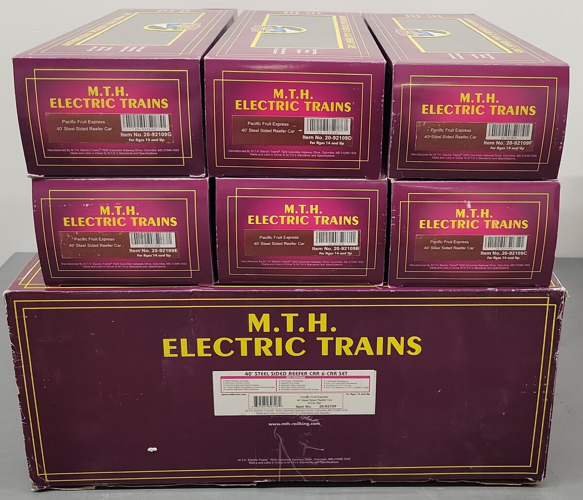 MTH 20-92109 O Pacific Fruit Express 40' Steel Sided Reefer (Set of 6) EX/Box