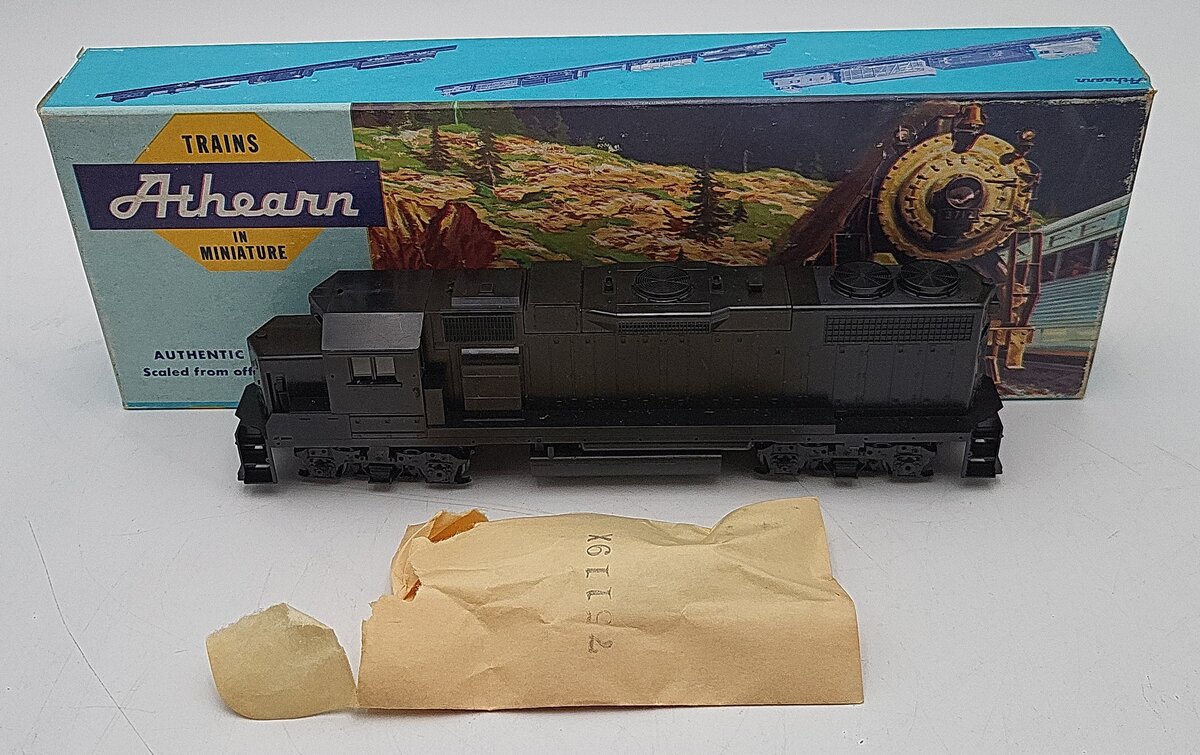 Athearn 4626 HO Scale Undecorated Diesel Locomotive EX/Box
