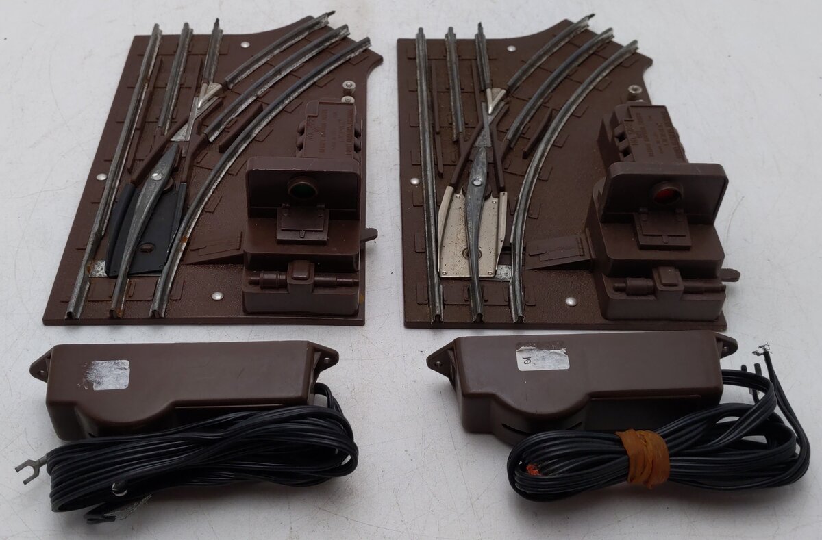 Lionel 6-5122 027 Right Hand Remote Control Switch Turnouts (2) VG