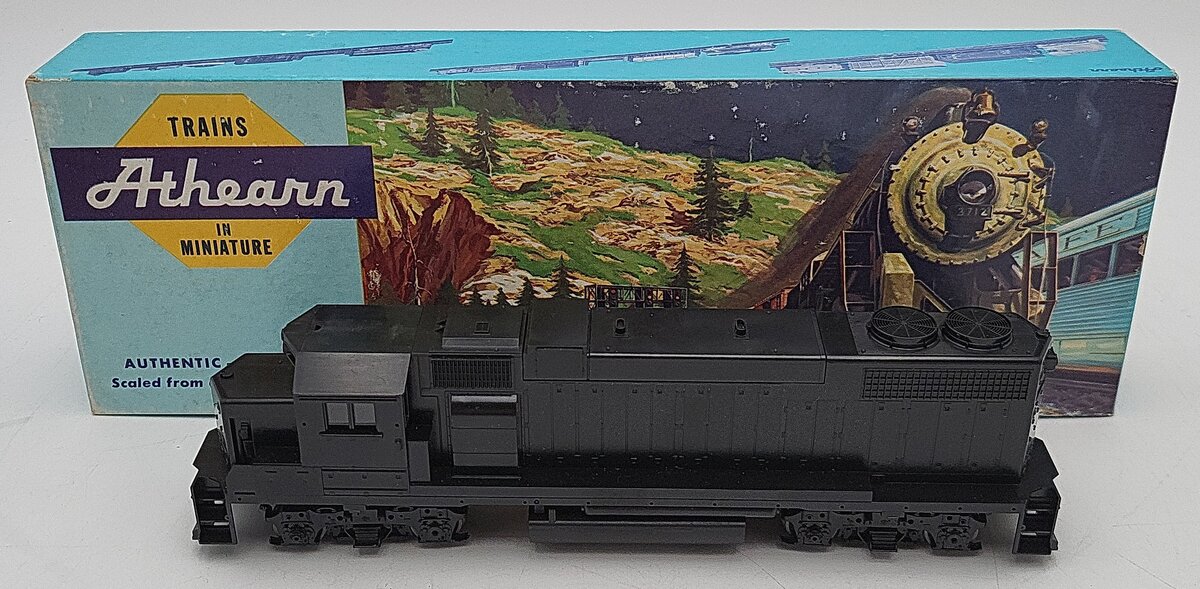 Athearn 4612 HO Scale Undecorated GP38-2 Powered Diesel Locomotive EX/Box