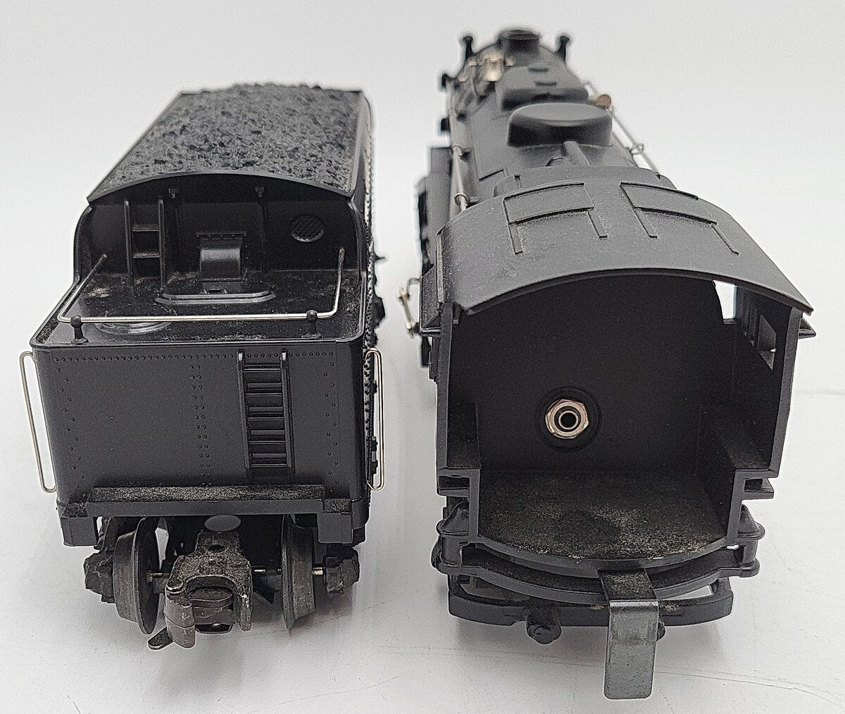 Lionel 6-18630 O Chicago and North Western 4-6-2 Steam Locomotive & Tender #2903 VG/Box