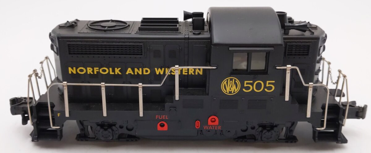 RMT 4243 O Gauge Norfolk & Western Powered BEEP Diesel Locomotive #505 EX/Box