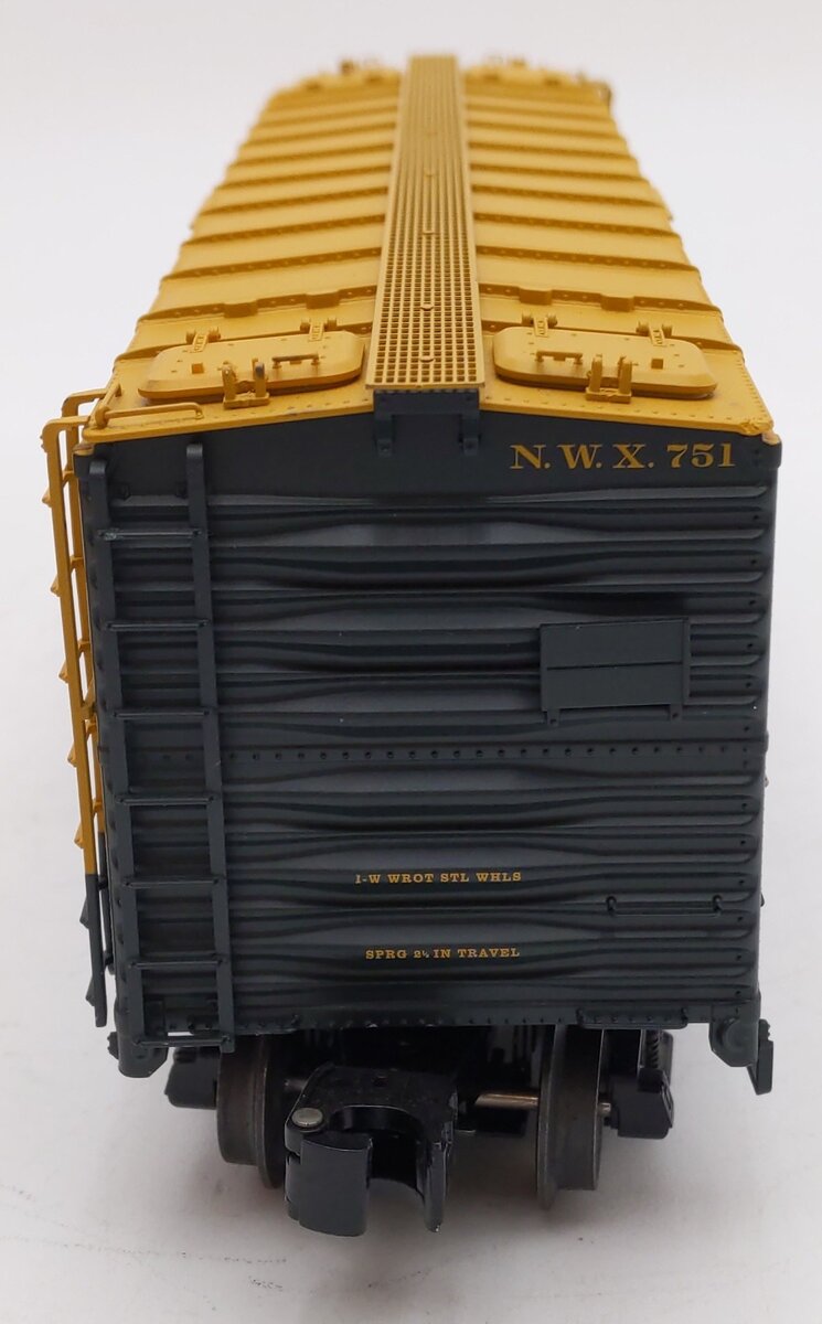 Lionel 6-17381 O Gauge North Western Steel Reefer #751 VG/Box