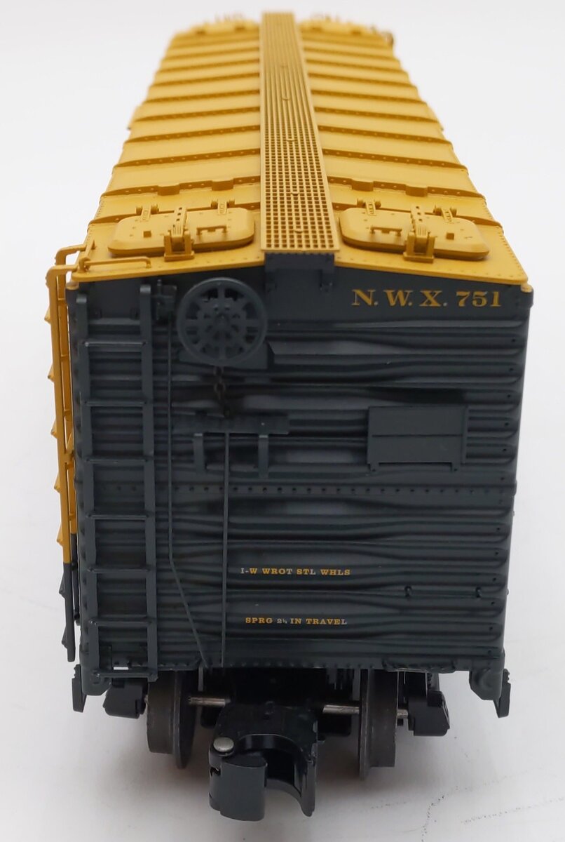Lionel 6-17381 O Gauge North Western Steel Reefer #751 VG/Box