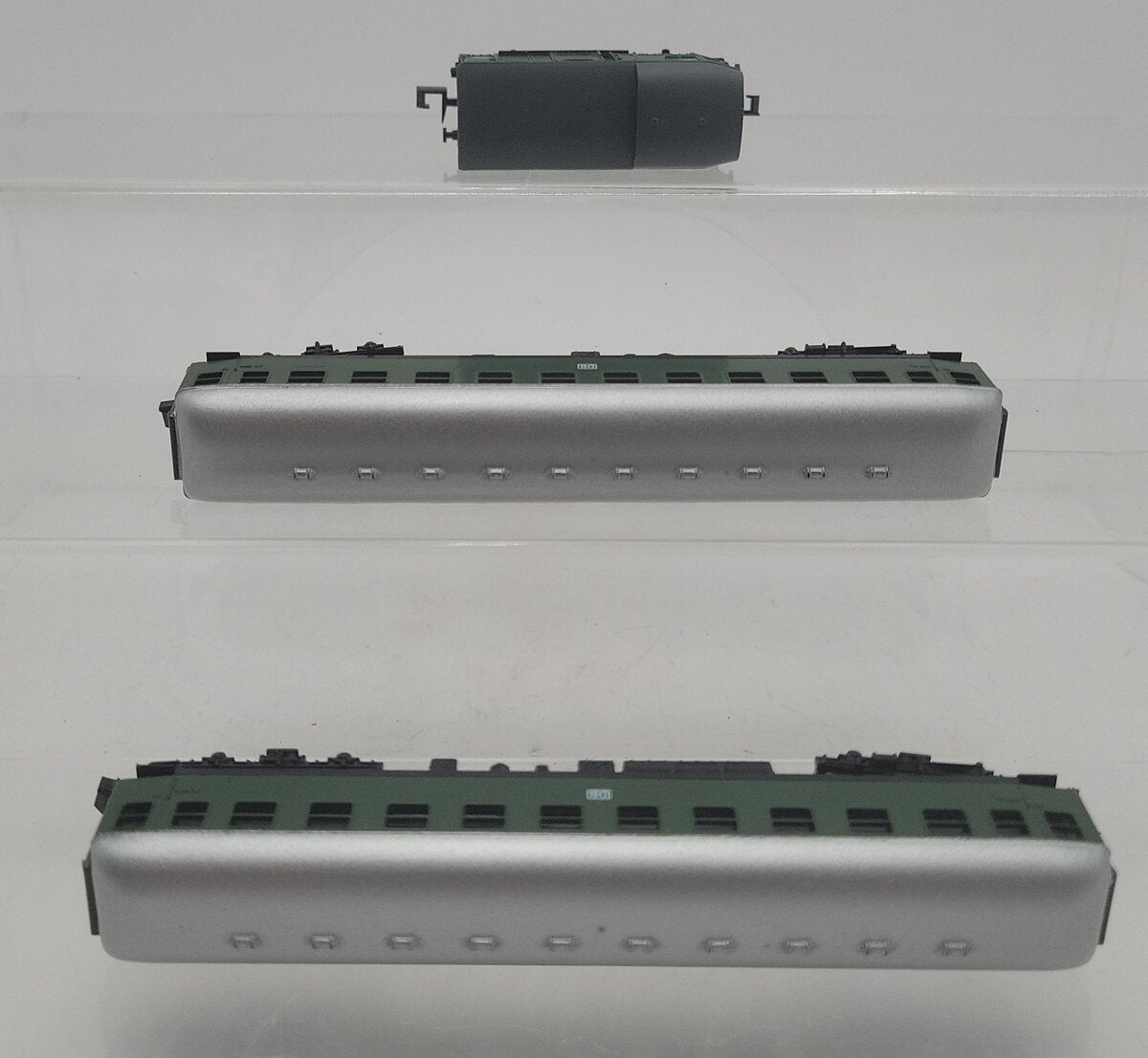 Arnold N Scale Deutsche Bundesbahn Assorted Passenger Cars & Caboose [3] EX/Box