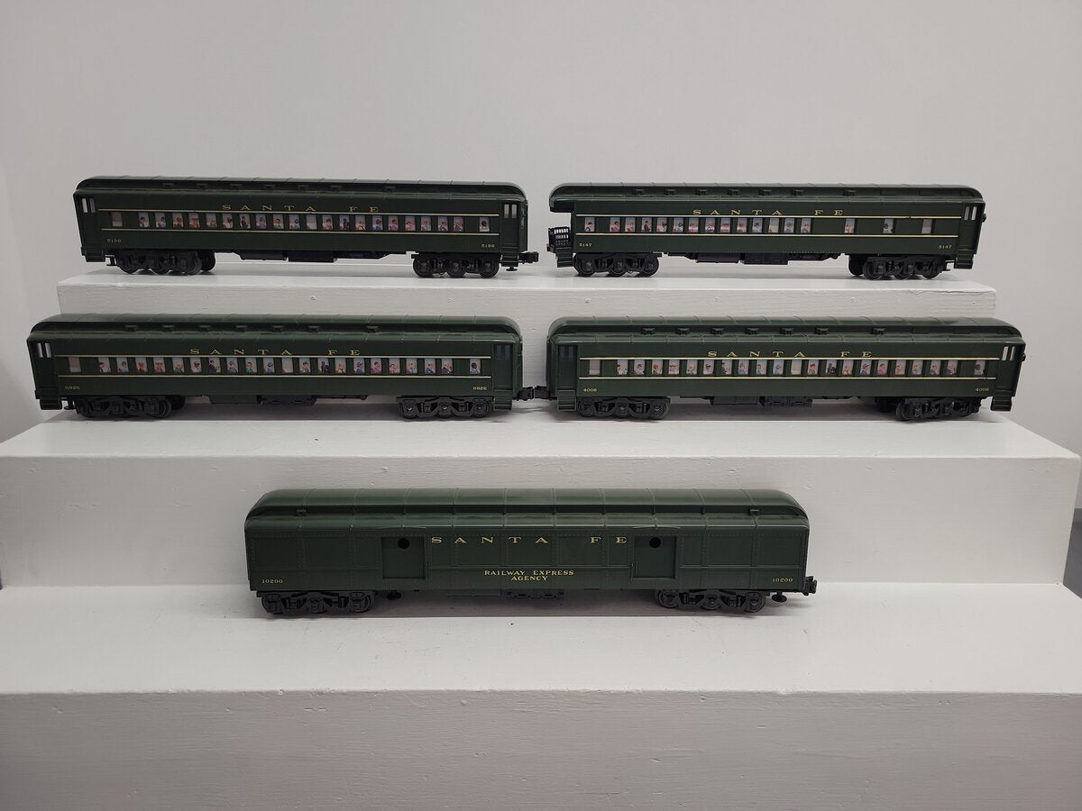 Williams 2402 O Gauge Santa Fe Madison 5-Car Passenger Set EX
