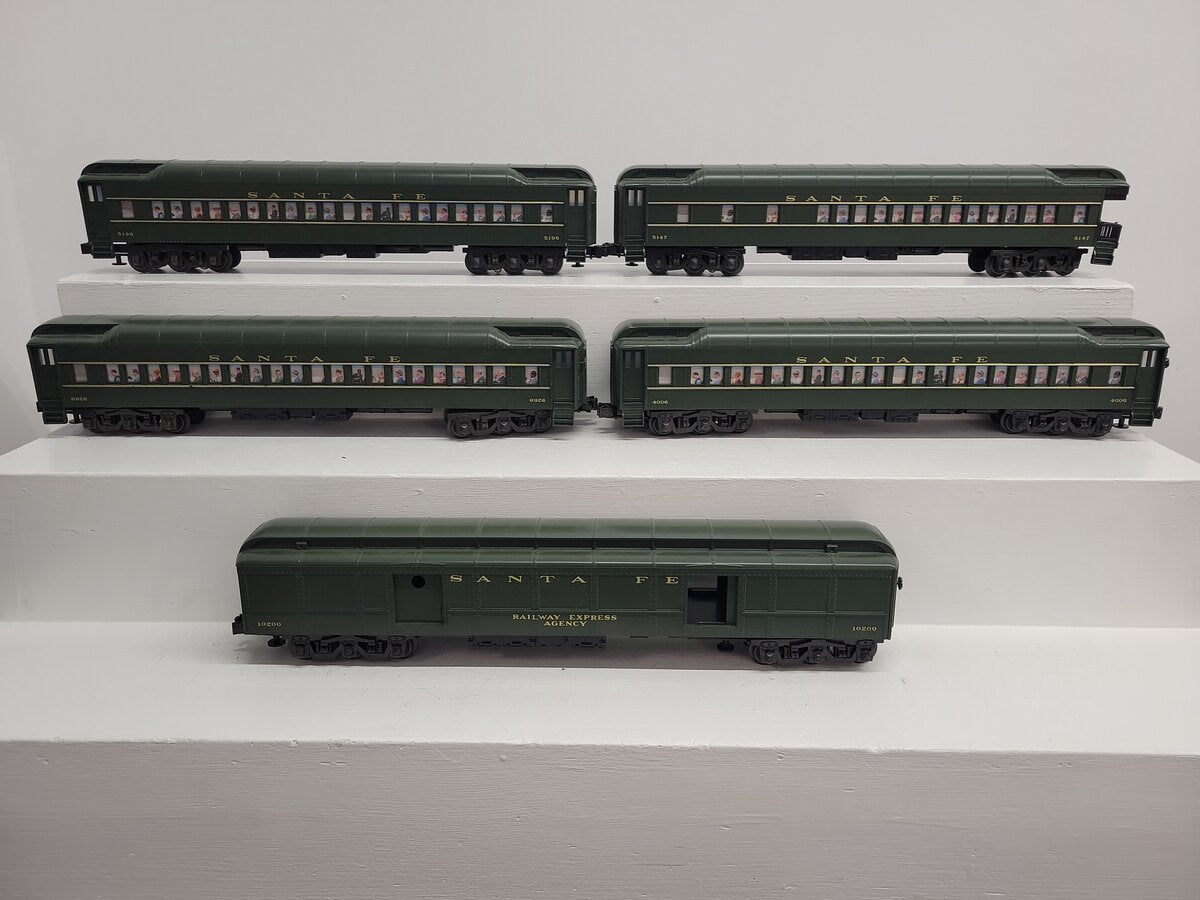 Williams 2402 O Gauge Santa Fe Madison 5-Car Passenger Set EX