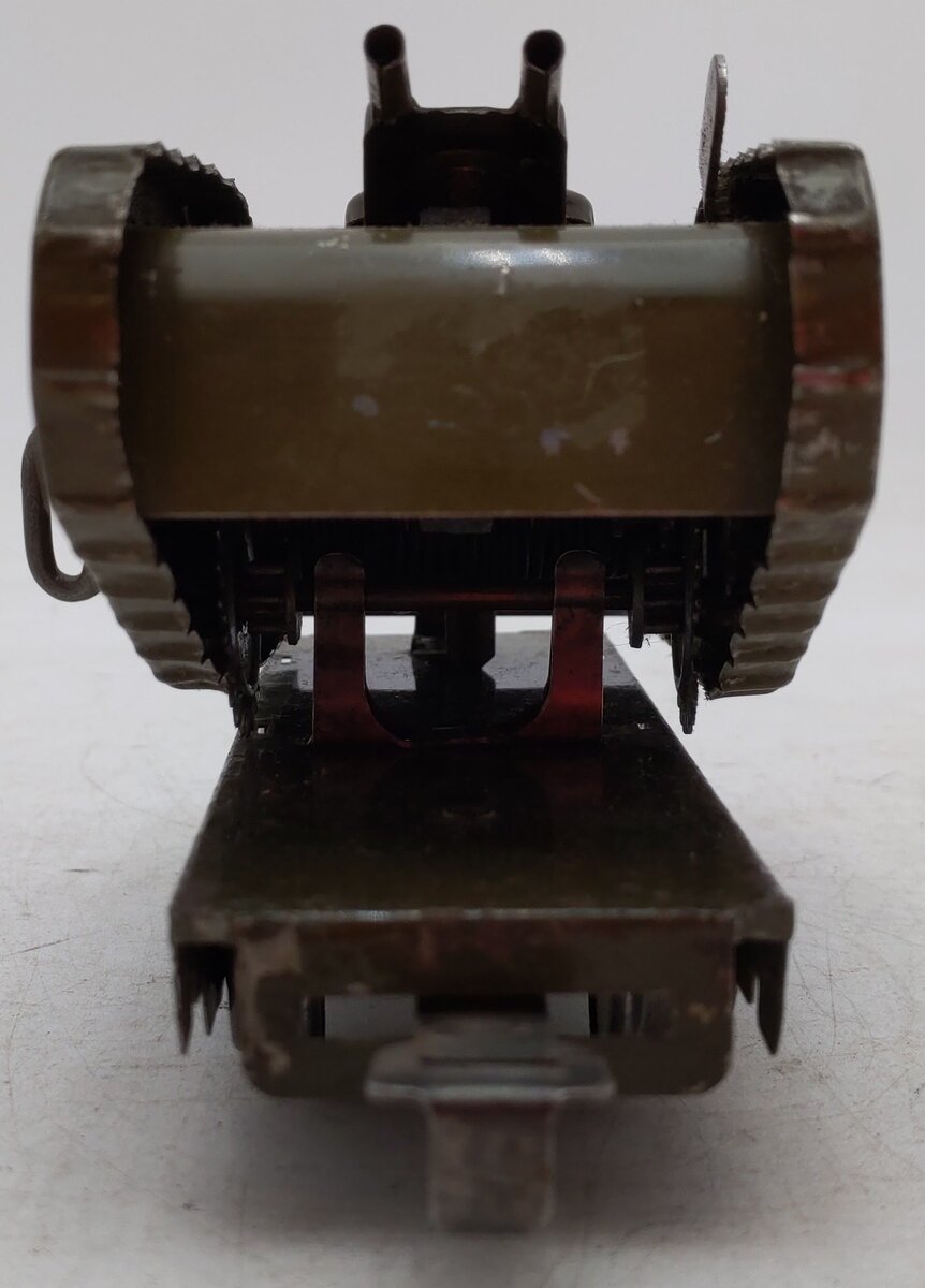 Marx 572ST O Gauge Vintage Olive Drab Wind Up Tank Car