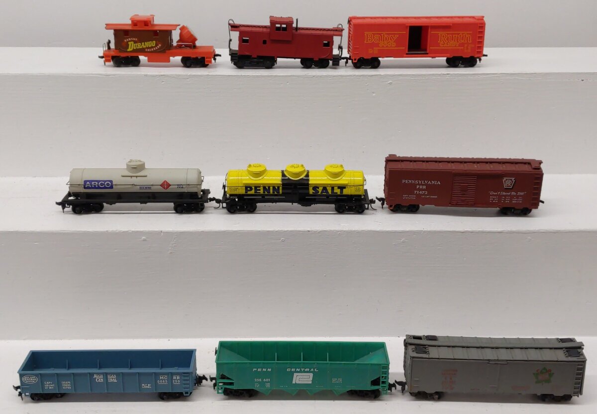 Bachmann, Lionel, Tyco & Others HO Scale Assorted Freight Cars [9]