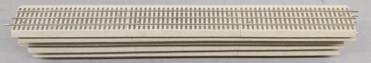Lionel 6-12042 O FasTrack 30" Straight Track [10] VG