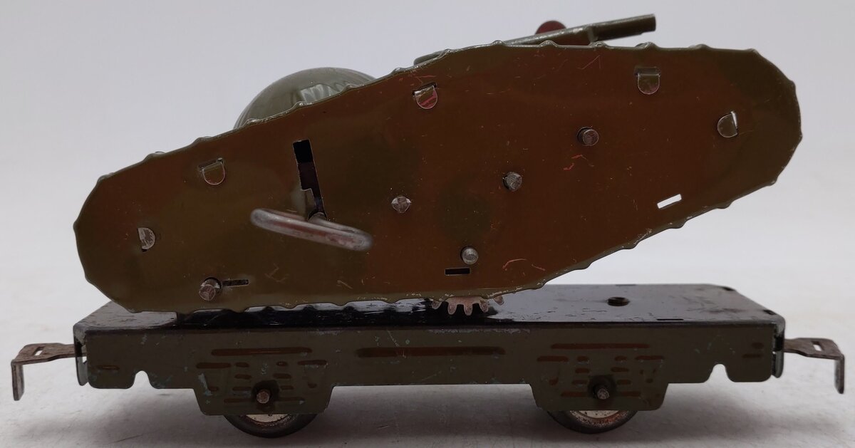 Marx 572ST O Gauge Vintage Olive Drab Wind Up Tank Car