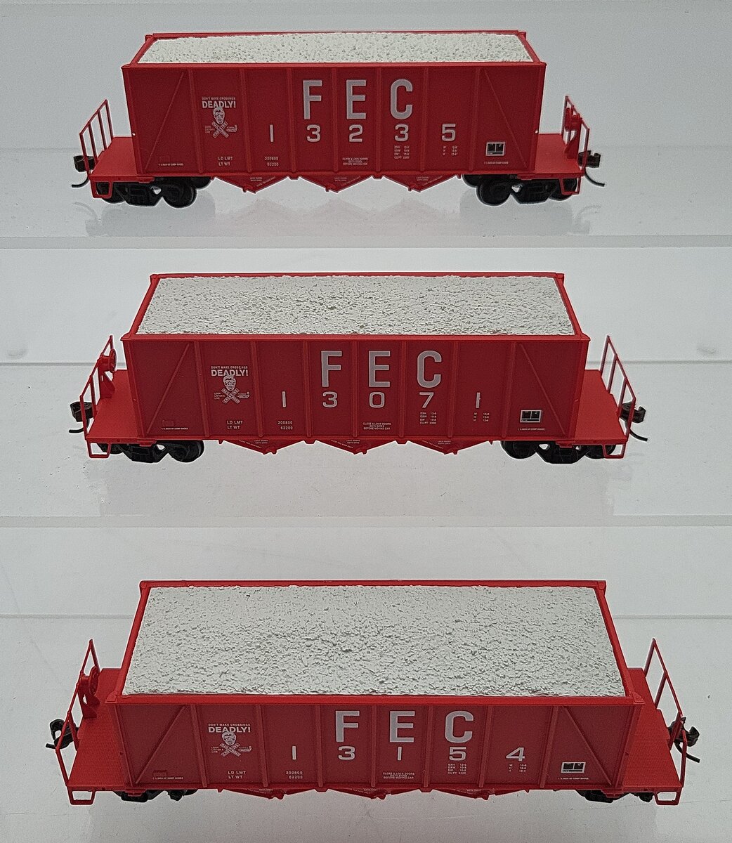 Walthers 932-370531 HO FEC 40' Ortner Aggregate Car #2 (Pack of 3) EX/Box