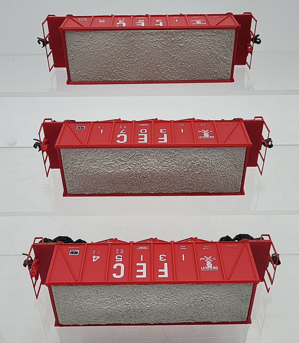 Walthers 932-370531 HO FEC 40' Ortner Aggregate Car #2 (Pack of 3) EX/Box