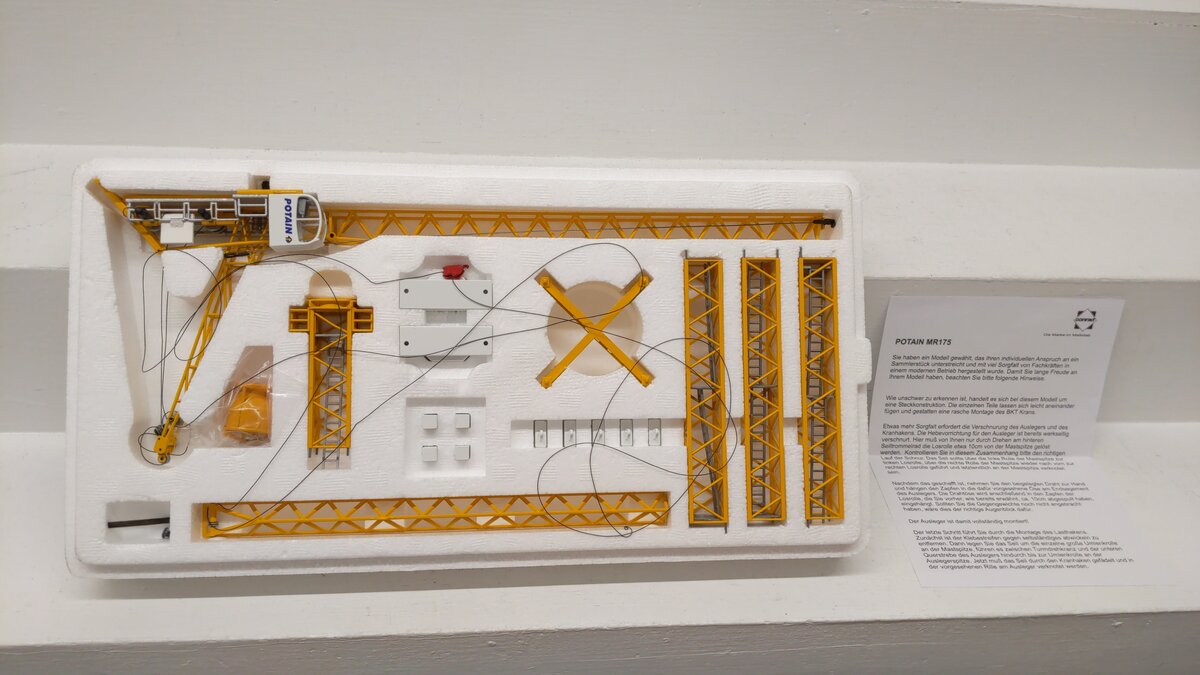 Conrad MR175 1:87 Scale Vintage Potain Diecast Jib Tower Crane Kit NIB