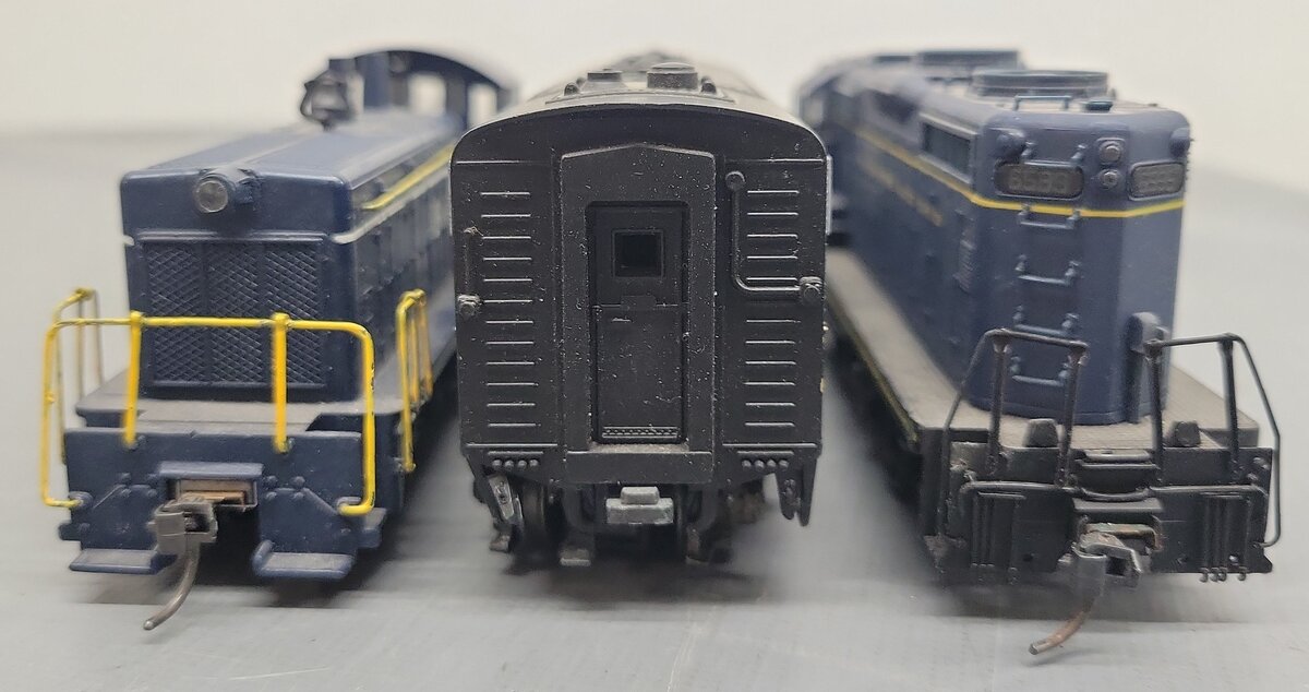Life-Like and Other HO Scale Baltimore and Ohio Diesel Locomotives [3]