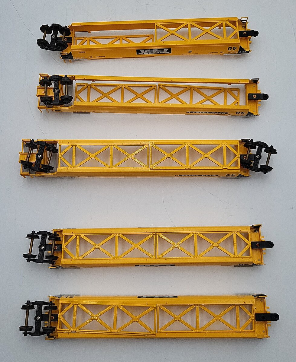 Con-Cor 0001-001951 HO TTX Twin Stack Container Car 5-Pack VG/Box