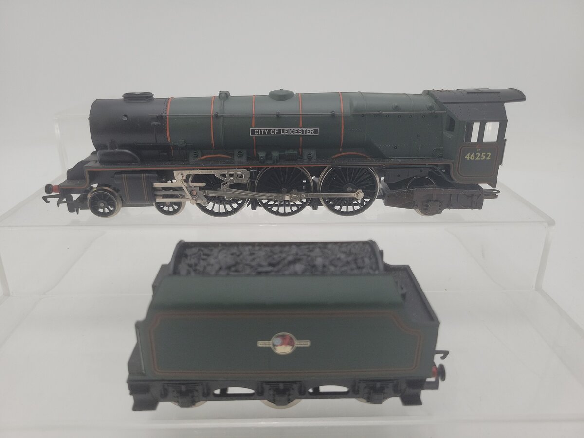 Hornby R3918 HO British Railways 