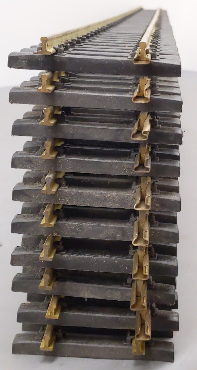 Aristo-Craft 11099 Euro Brass 5 ' Straight Track (10) VG