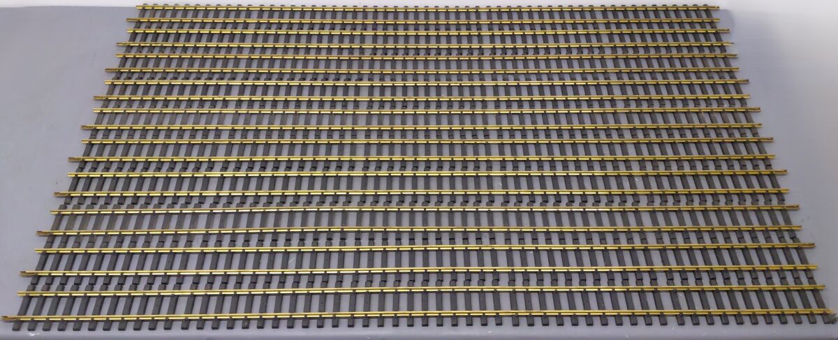 Aristo-Craft 11099 Euro Brass 5 ' Straight Track (10) VG