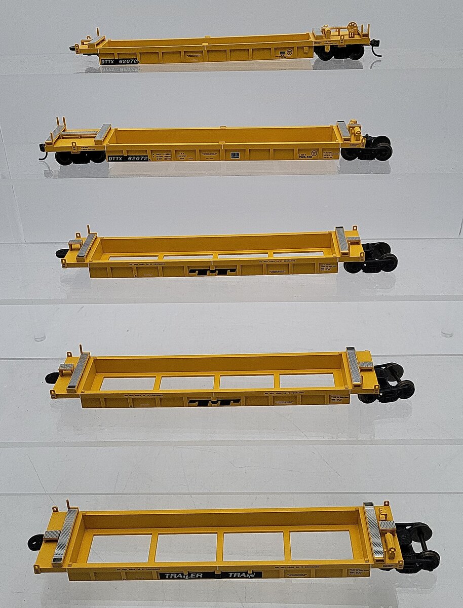 A-Line 47301-07 HO Scale TTX Gondola Cars #62072 EX/Box