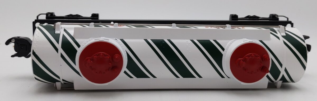 Lionel 6-29637 O Gauge Candy Cane 2-Dome Tank Car LN/Box