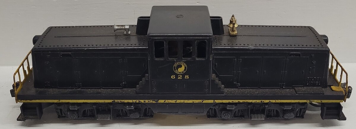 Lionel 628 VIntage O Northern Pacific 44 Ton Diesel Locomotive VG