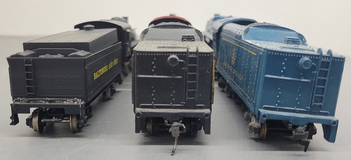 Mehano and Other HO Scale Assorted Steam Locomotives w/ Tenders [3]