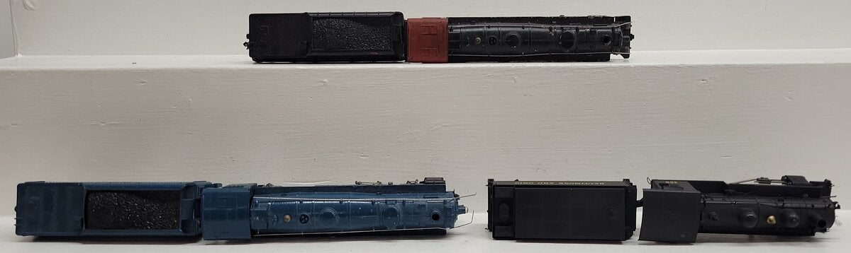 Mehano and Other HO Scale Assorted Steam Locomotives w/ Tenders [3]