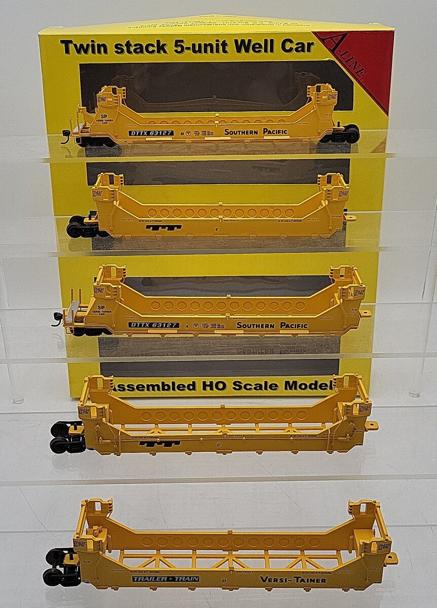 A-Line 47611-02 HO Scale Southern Pacific Twin-Stack Container 5 Car Set EX/Box