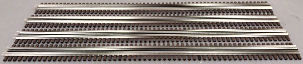 Gargraves 102-Trestle O Phantom Stainless 37" Wood Tie 5-Rail Trestle Track [4] LN