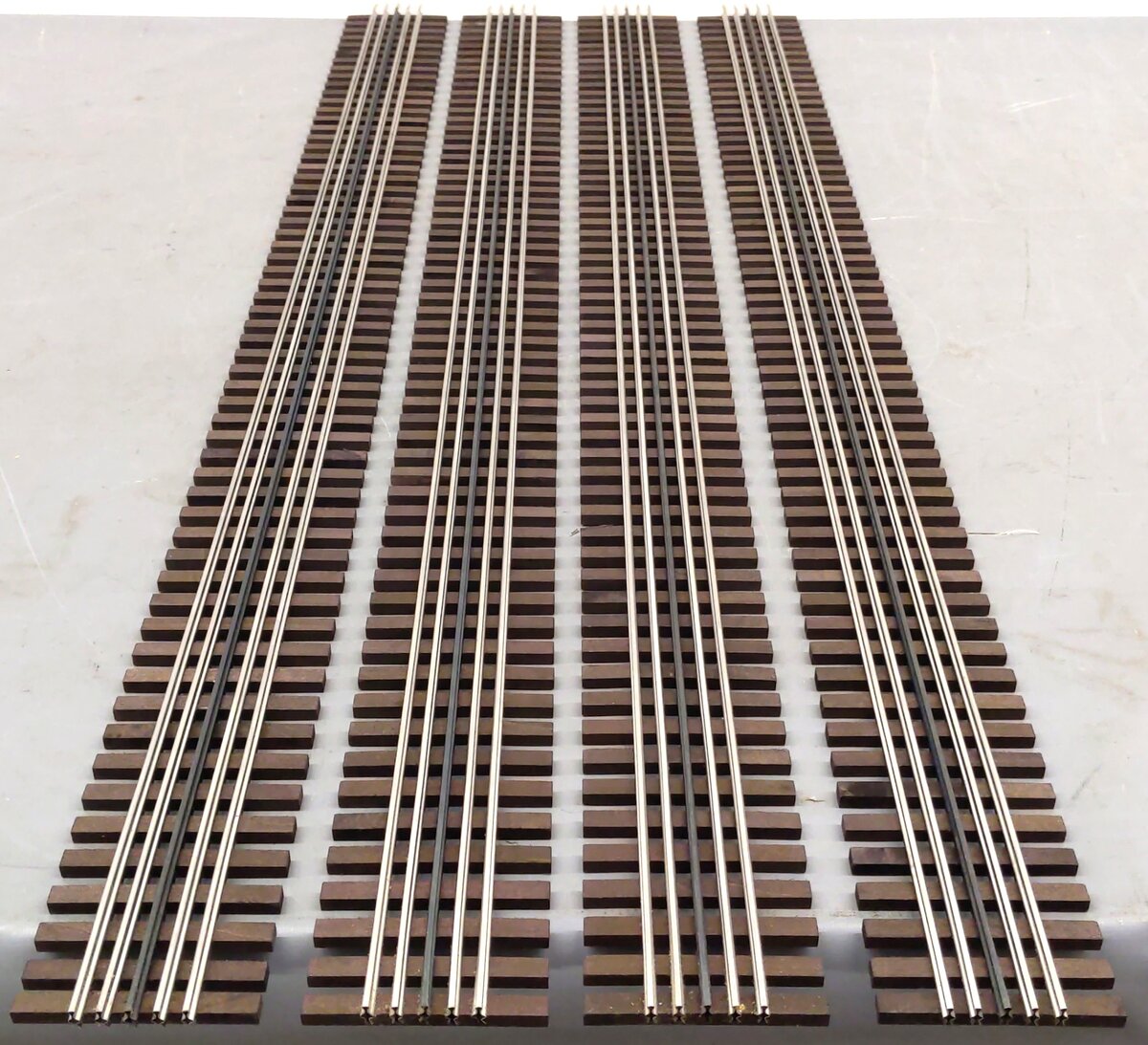 Gargraves 102-Trestle O Phantom Stainless 37" Wood Tie 5-Rail Trestle Track [4] LN