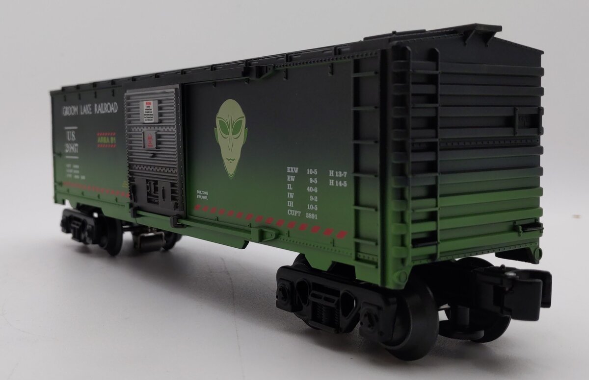 Lionel 6-26867 O Gauge Groom Lake Operating AlienSounds Boxcar LN/Box