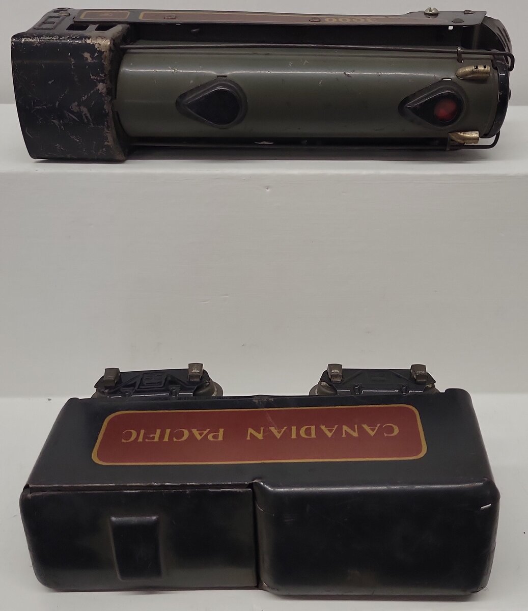 Marx 494 Vintage O Gauge Canadian Pacific Steam Locomotive and Tender #3000 VG