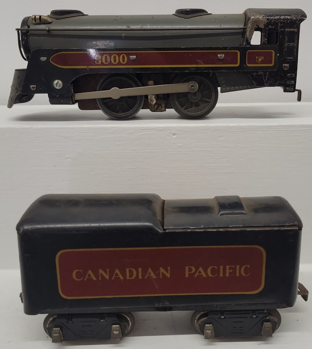 Marx 494 Vintage O Gauge Canadian Pacific Steam Locomotive and Tender #3000 VG