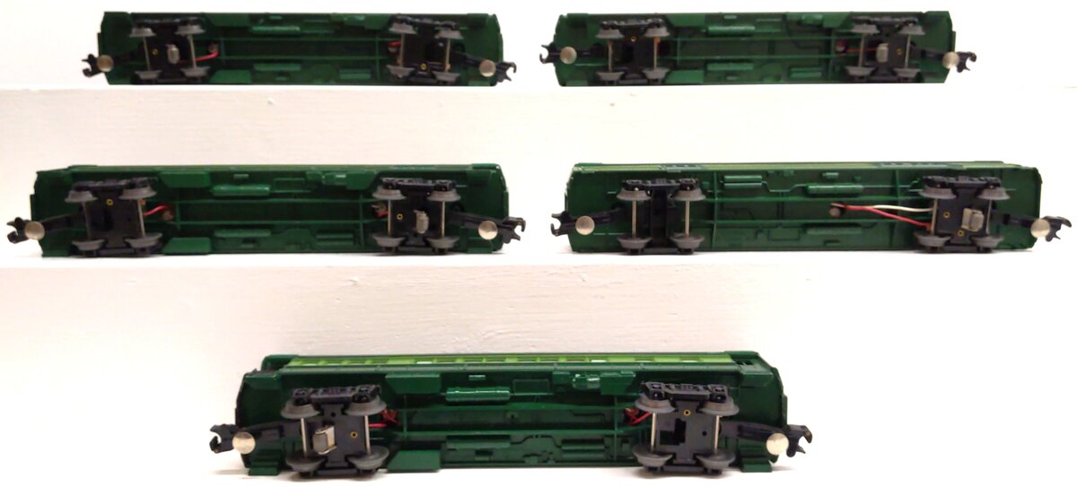 Lionel 6-9530-34 O Gauge Southern Crescent Passenger 5-Car Set EX