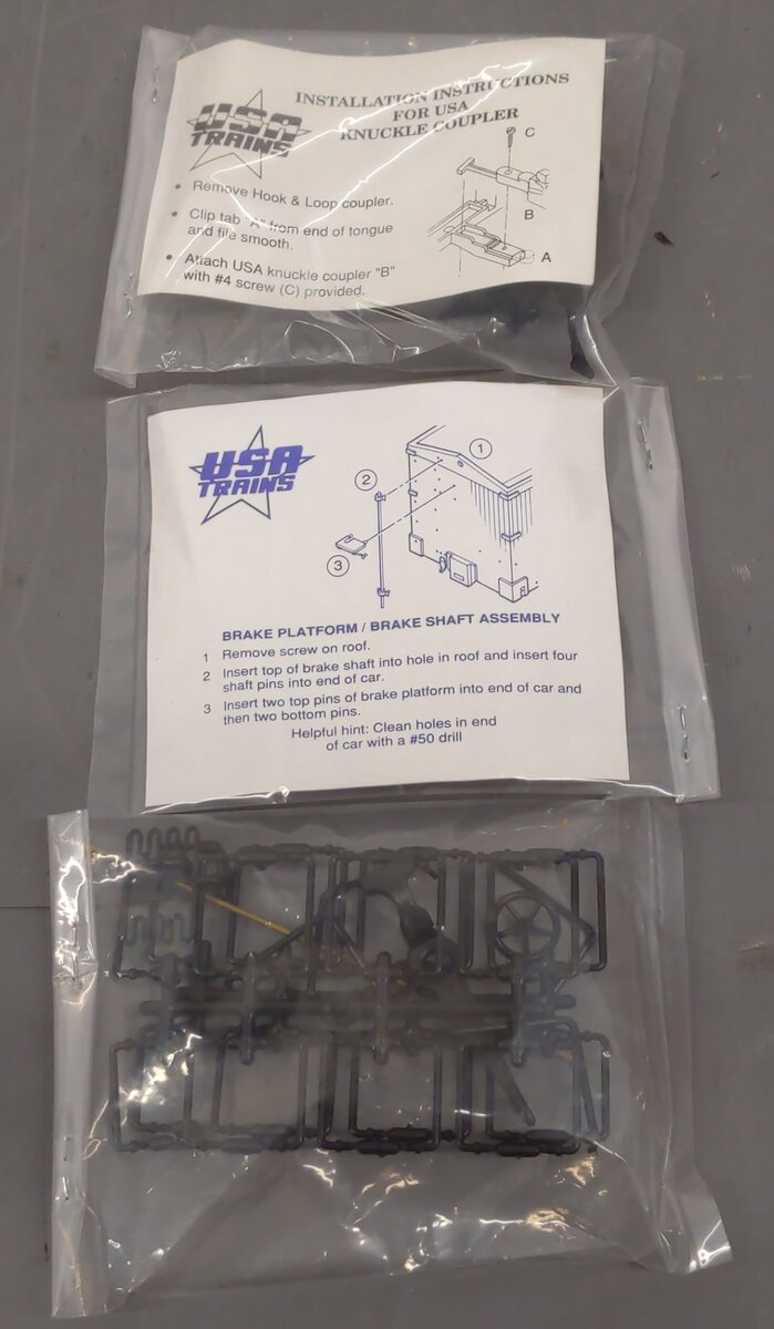 USA Trains R-13015 G Scale Christmas 1997 Reefer Car EX/Box