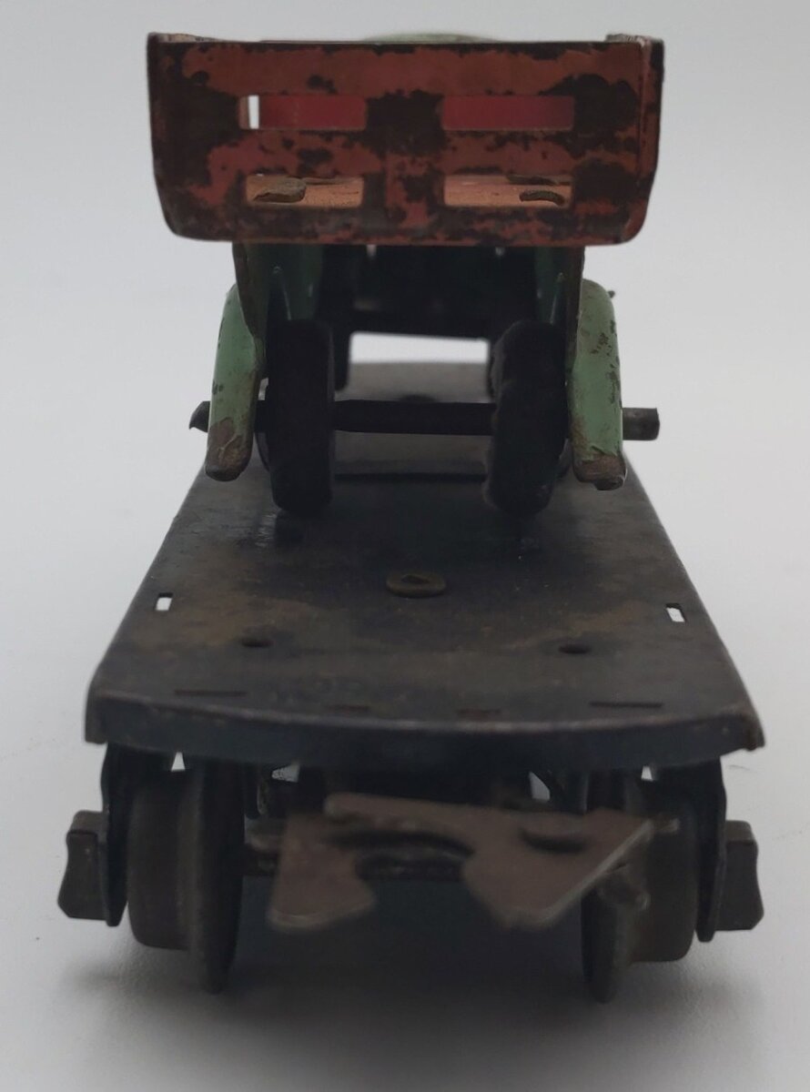 Marx 562 Vintage O Flatcar w/Green Truck With Green Light Red Bed VG