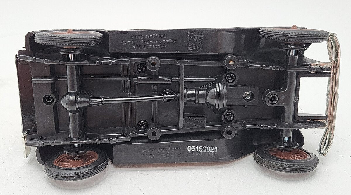 National Motors Museum Mint SS-C5000 1:32 1928 Chevy 1/2 Ton Pick Up W/Barrel LN/Box