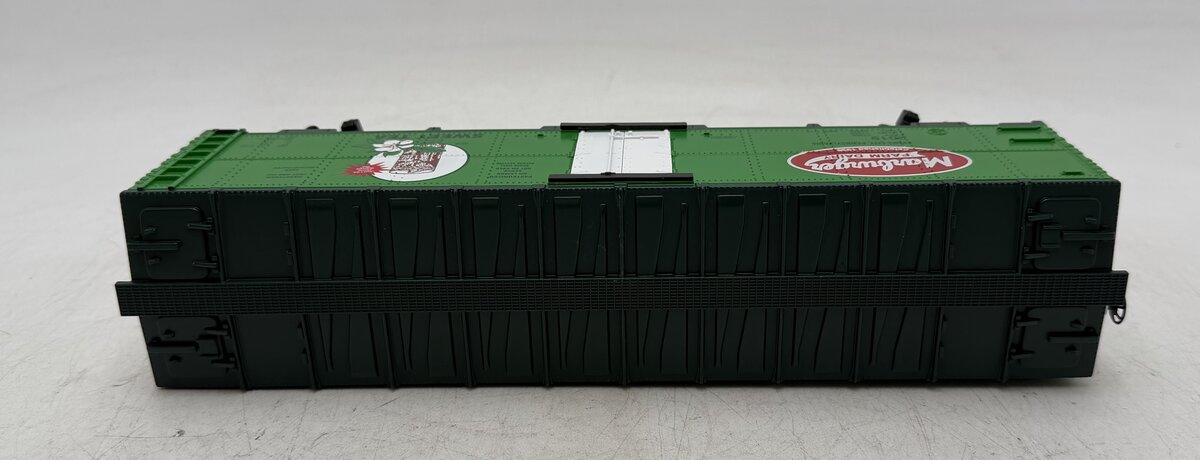 MTH 30-78213 O Marburger Dairy Modern Reefer Car #2019 LN/Box