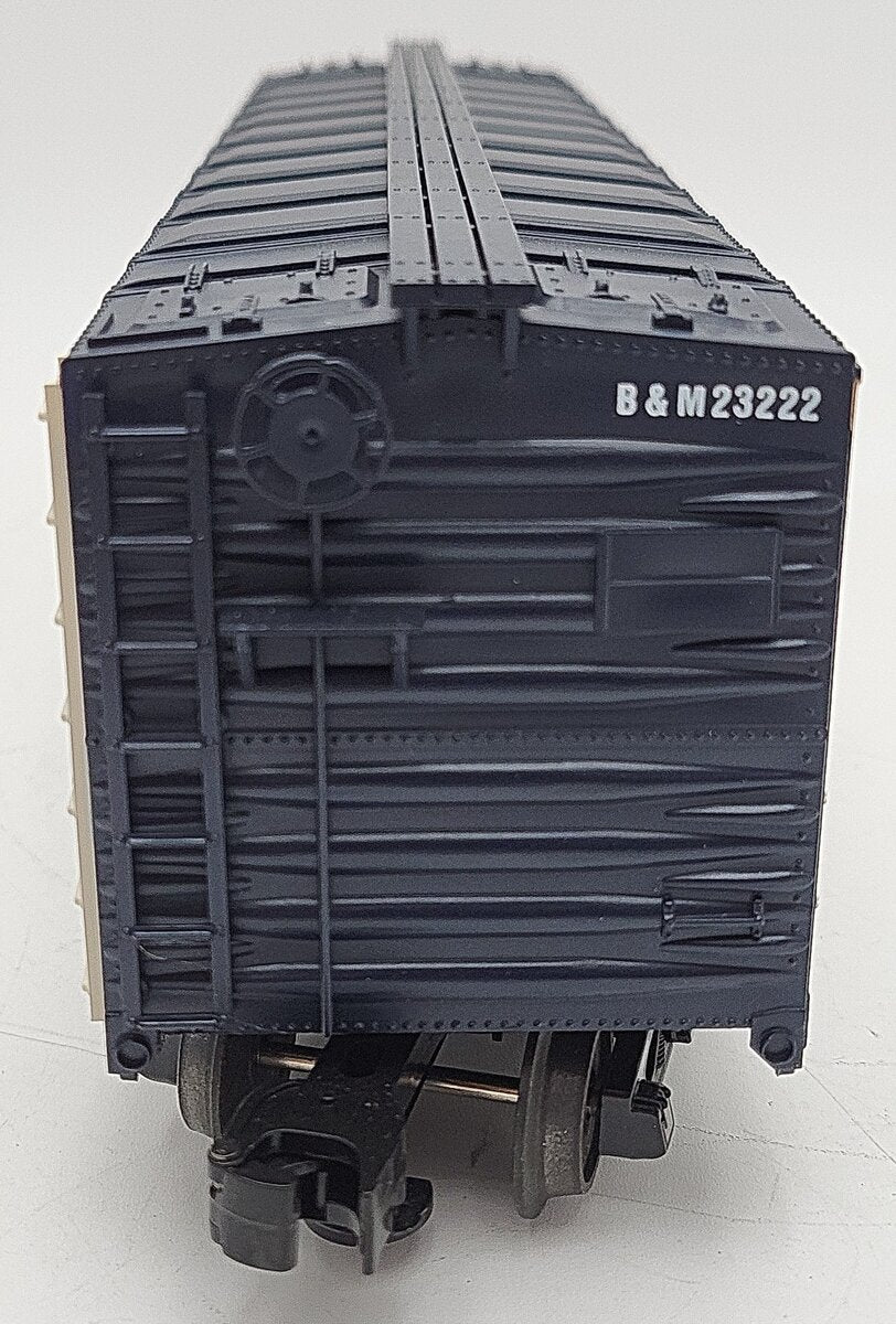 Weaver U3165LD O Gauge Boston & Maine Uncle Sam's Woodside Reefer Car #23222 EX/Box