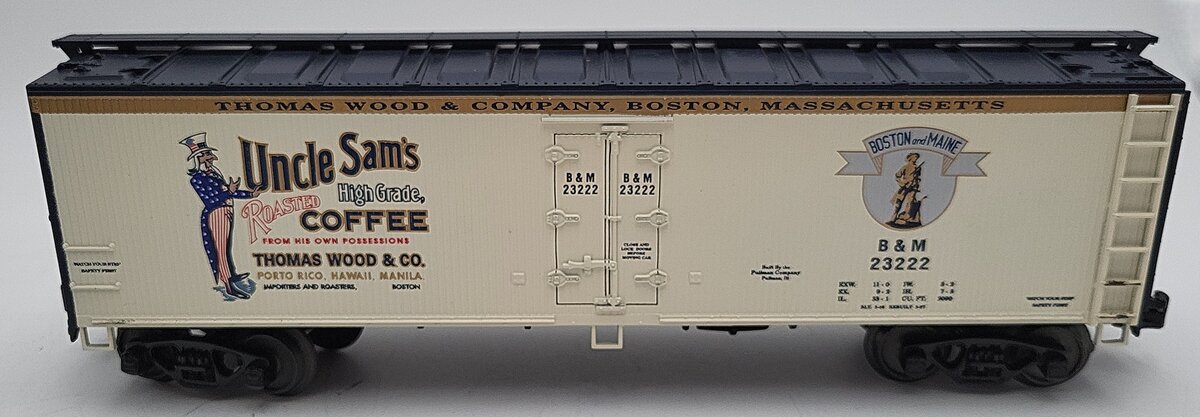 Weaver U3165LD O Gauge Boston & Maine Uncle Sam's Woodside Reefer Car #23222 EX/Box