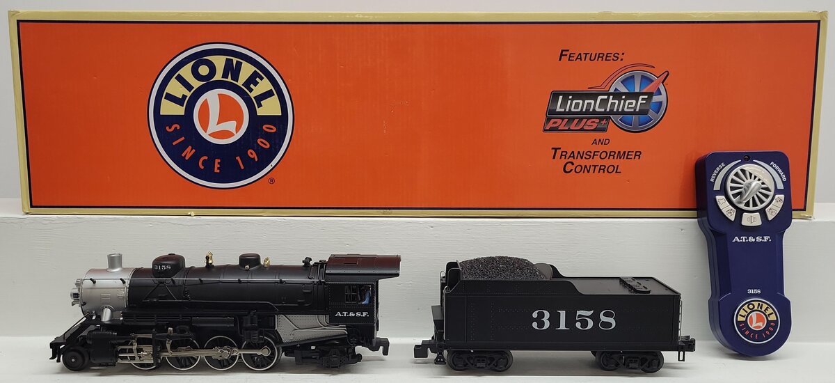 Lionel 6-81295 O Scale ATSF LionChief Plus 2-8-2 Mikado Steam Locomotive #3158 LN/Box