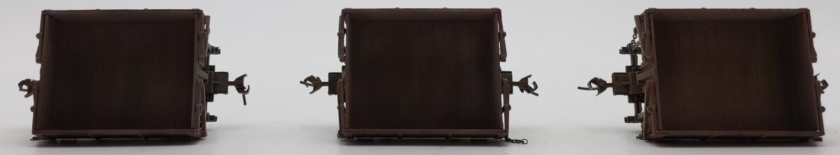 Bachmann 29801 On30 Diecast Wood Side Dump Cars (Set of 3) CUSTOM WEATHERED/Box