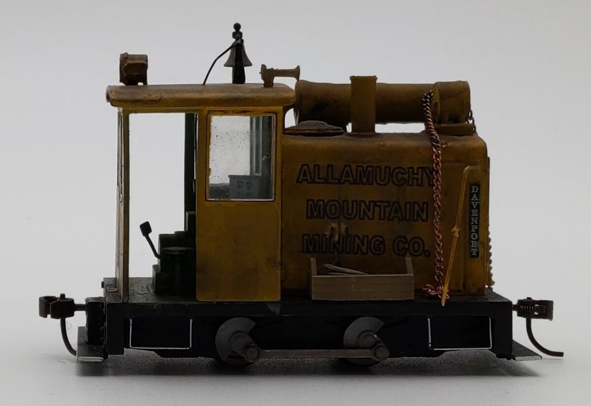 Bachmann 28198 On30 Painted & Unlettered 0-4-0 Side Rod Gas Mech Loco CUSTOM/Box