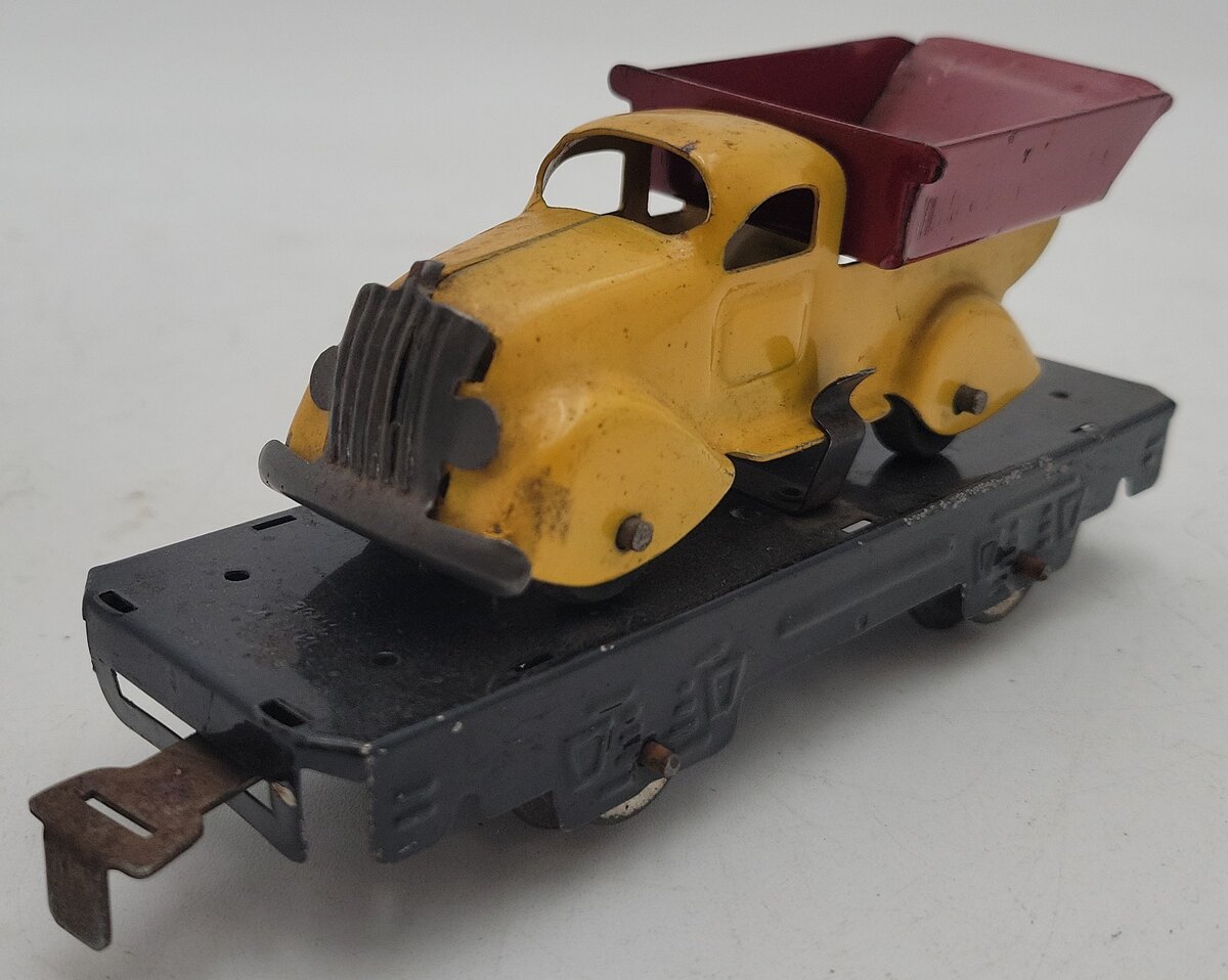 Marx O Gauge Vintage Flat Car w/ Dump Truck VG