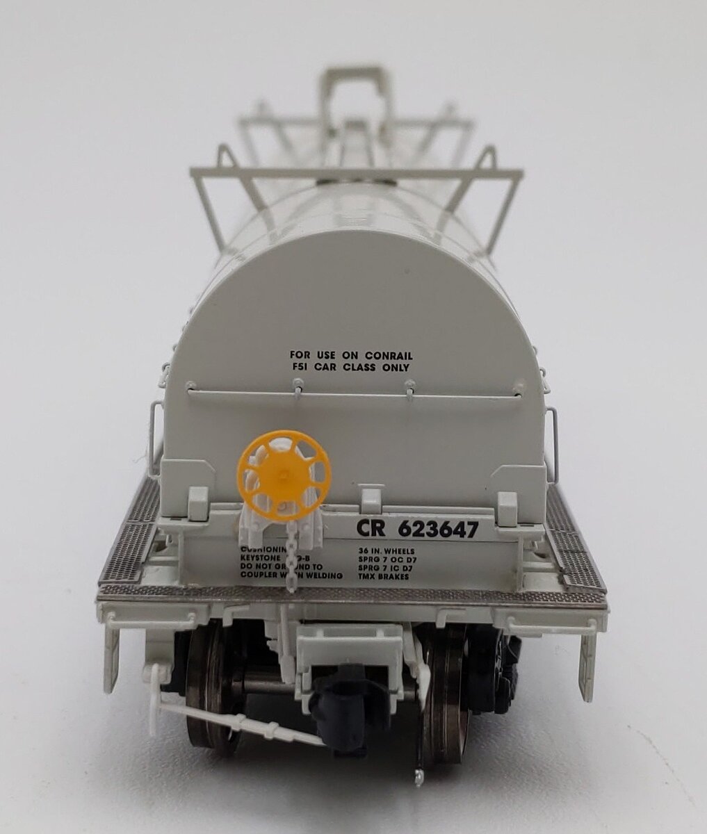 Scale Trains SXT3172 HO Scale Conrail 42' Coil Steel Car #623647 EX/Box