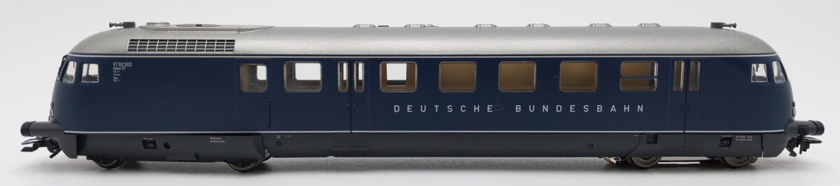 Marklin 39698 HO DB Class VT 92.5 Salon Powered Rail Car #VT 92 502 LN/Box