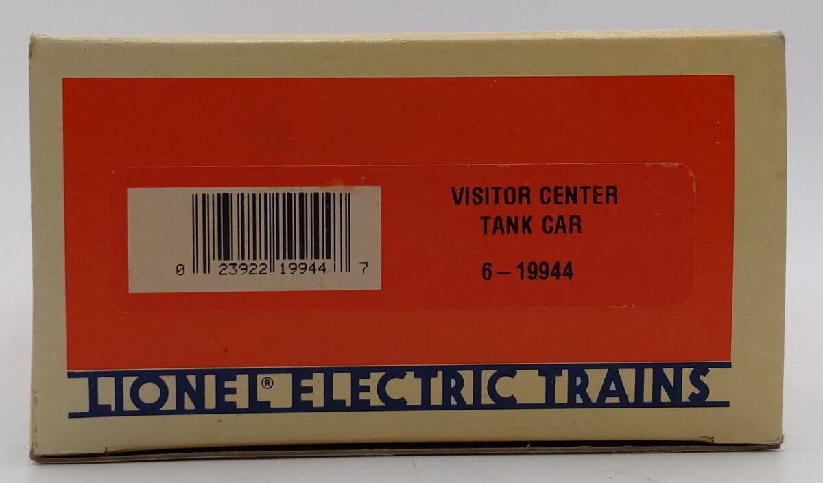 Lionel 6-19944 O Gauge Visitors Center White Single Dome Tank Car EX/Box